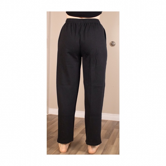 Comfy Black XL Champion Sweatpants - Picture 3 of 3